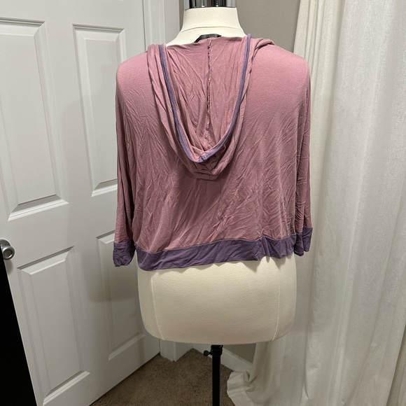 Rae Mode 3/4 Sleeve Soft Hooded Top 1X - Picture 2 of 4